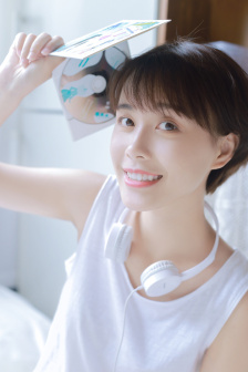 《丰满女人》伦理hd